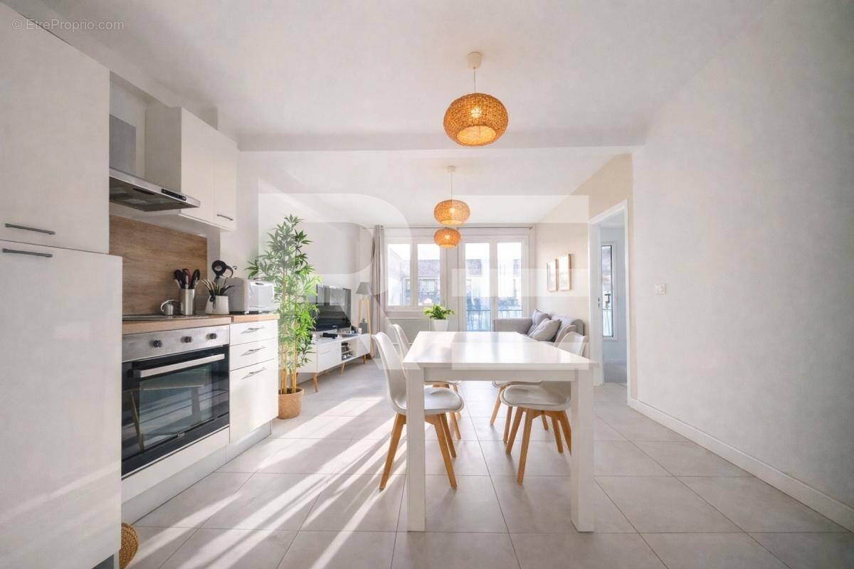 Appartement à NIMES