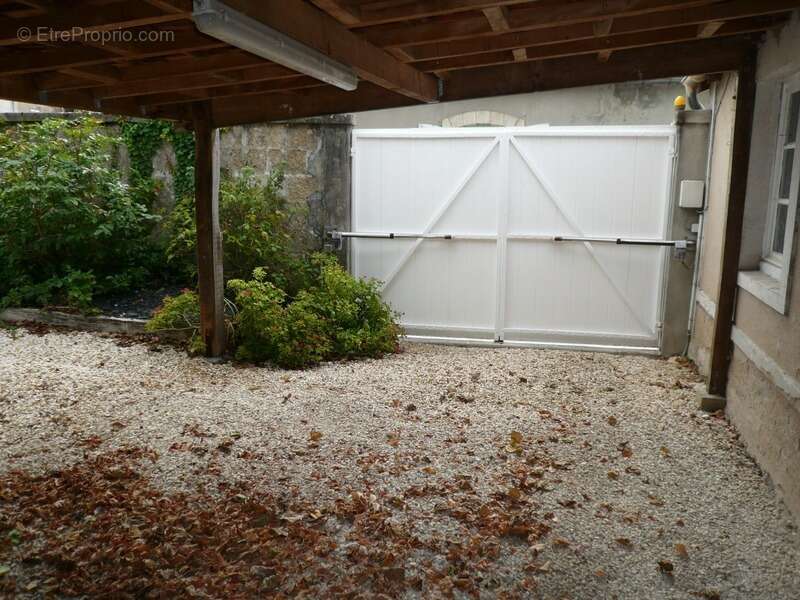  A Vendre Maison BOURGEOISE COGNAC Proche Centre Ville  - photo 21