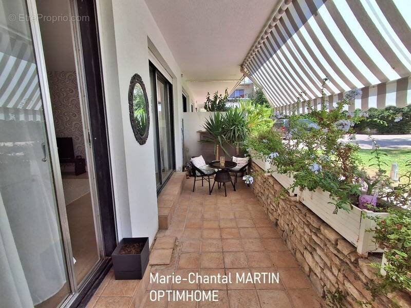 Appartement à MARSEILLE-8E