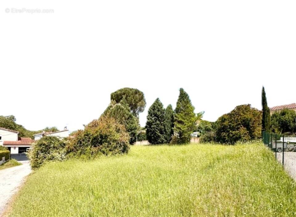 Terrain à VILLEPINTE