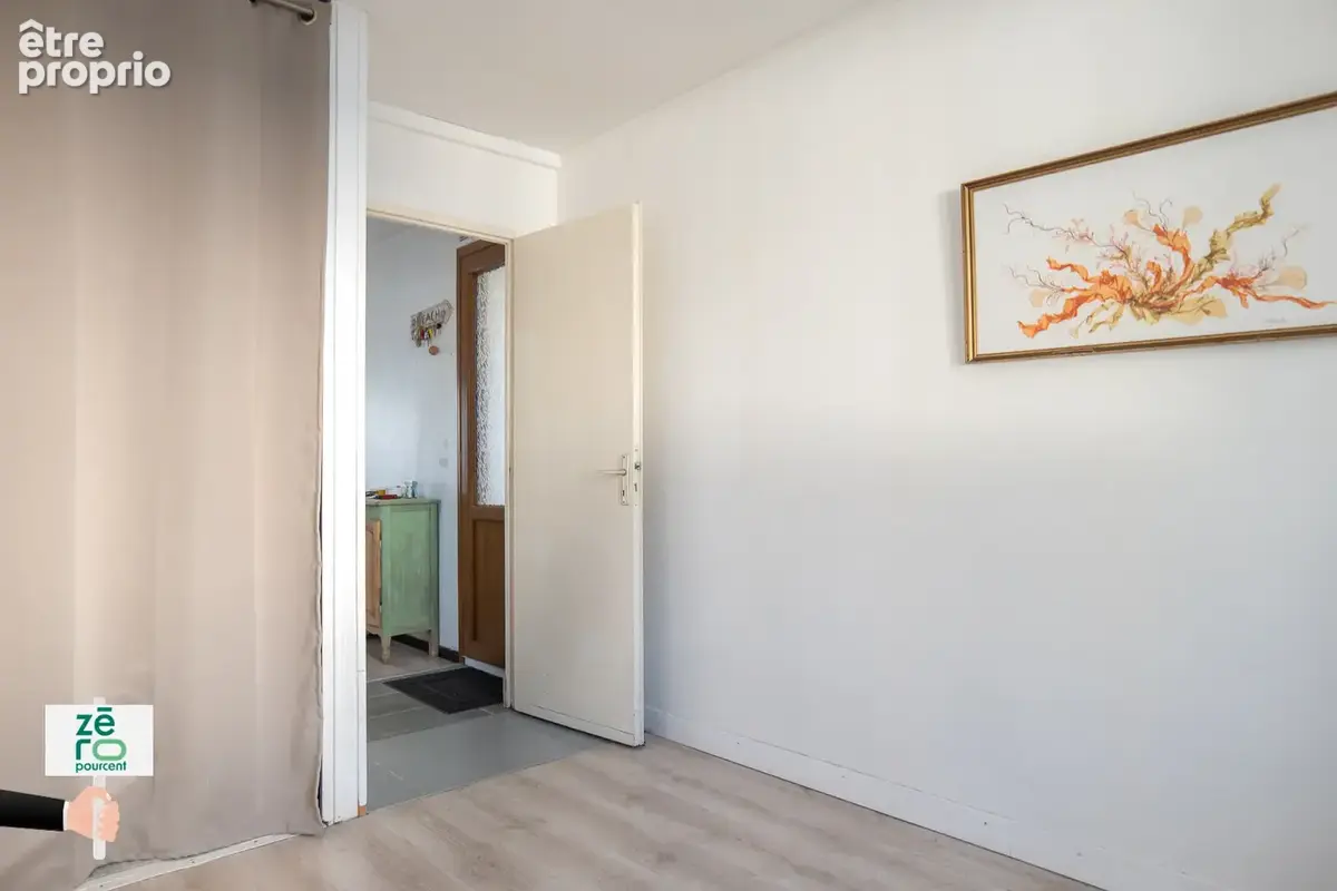 Appartement à vendre à La Tranche-sur-Mer   40 m2 Carrez, véranda, terrasse, parking privatif, plage et centre - photo 12