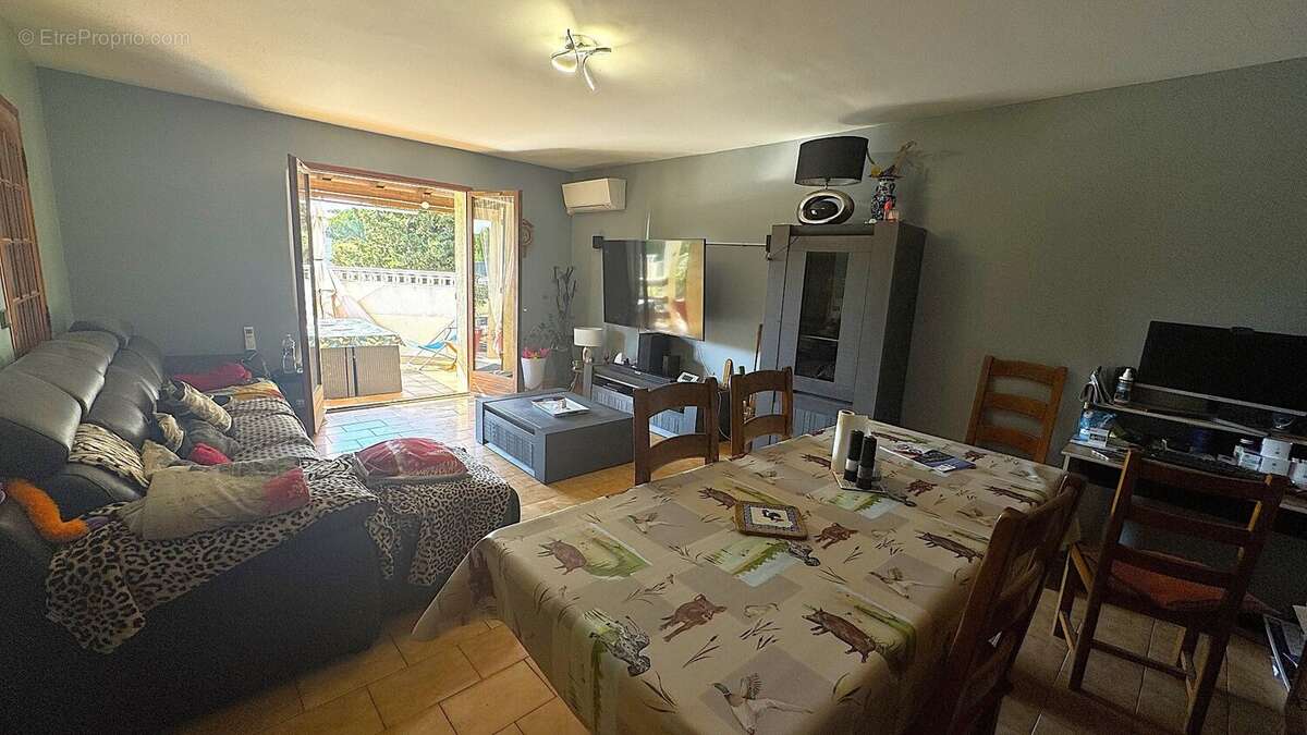 Maison à FRONTIGNAN