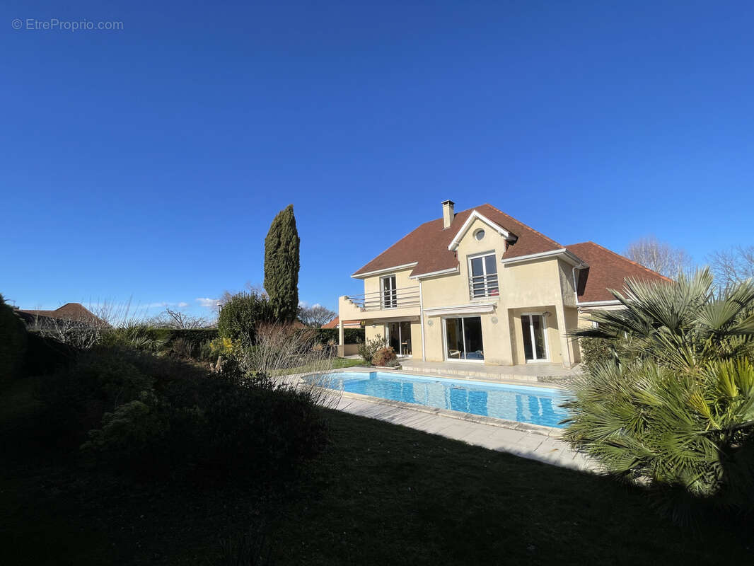 Maison à IDRON