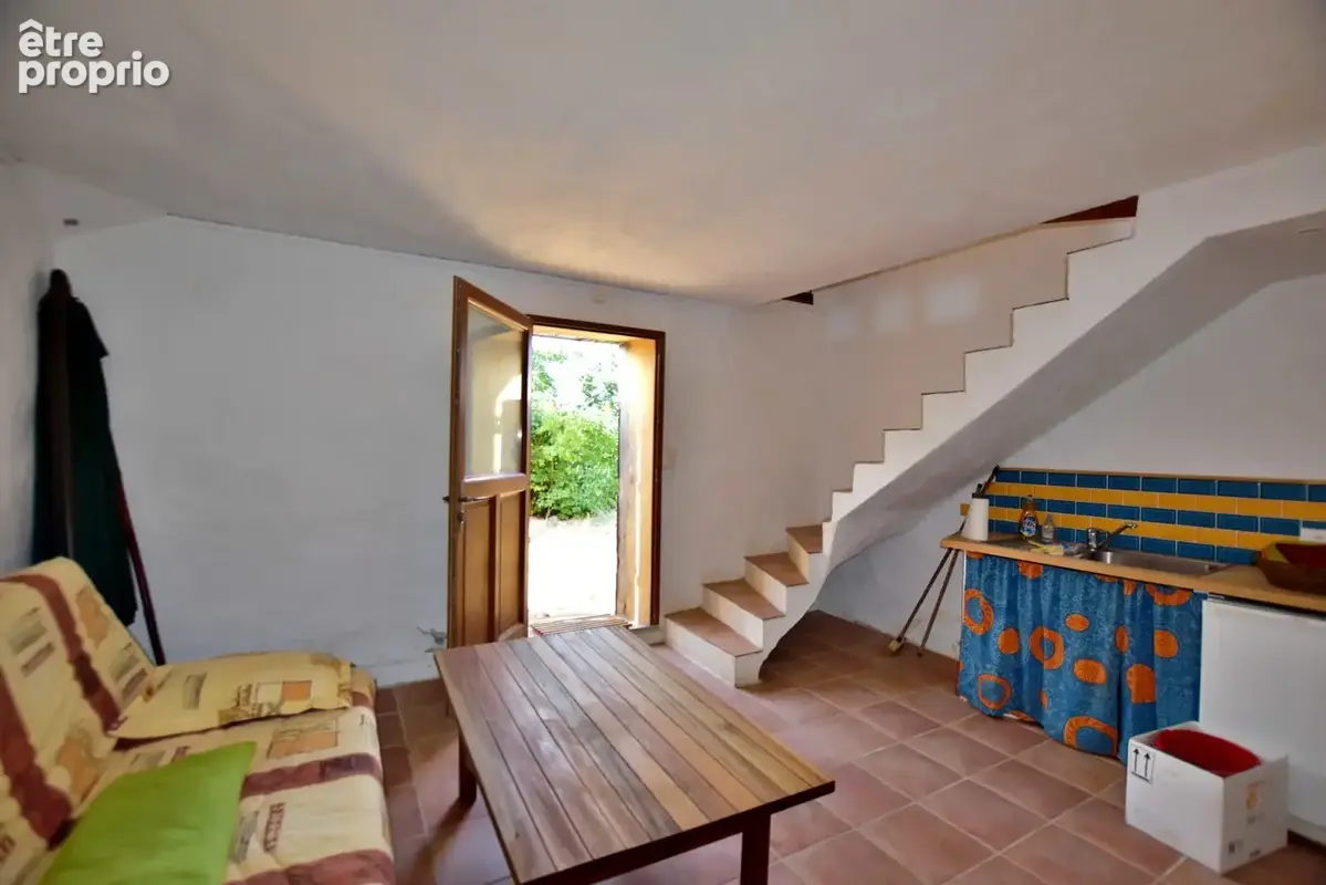 Puget ville (83) - cabanon de 32m² sur parcelle de 5748m² - photo 6