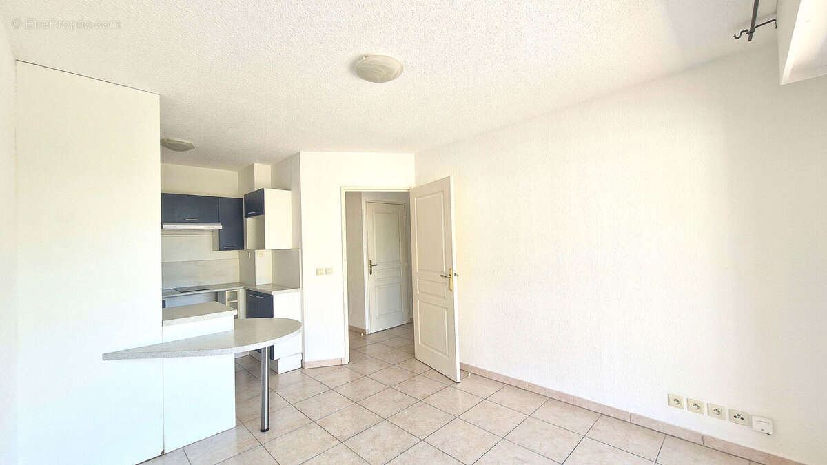 Appartement Frejus 2 pièce(s) 32.83 m2 - photo 6