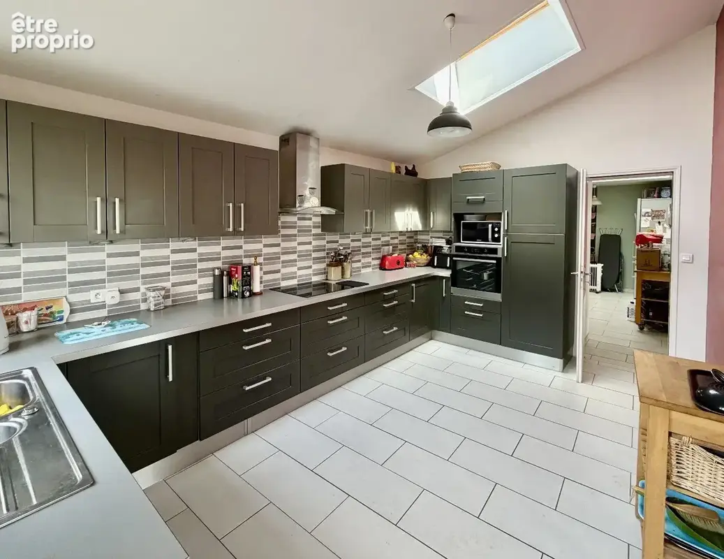 Grande maison de 3 chambres et gîte attenant, pas de travaux, commerces à Aulnay à 4 km - photo 6
