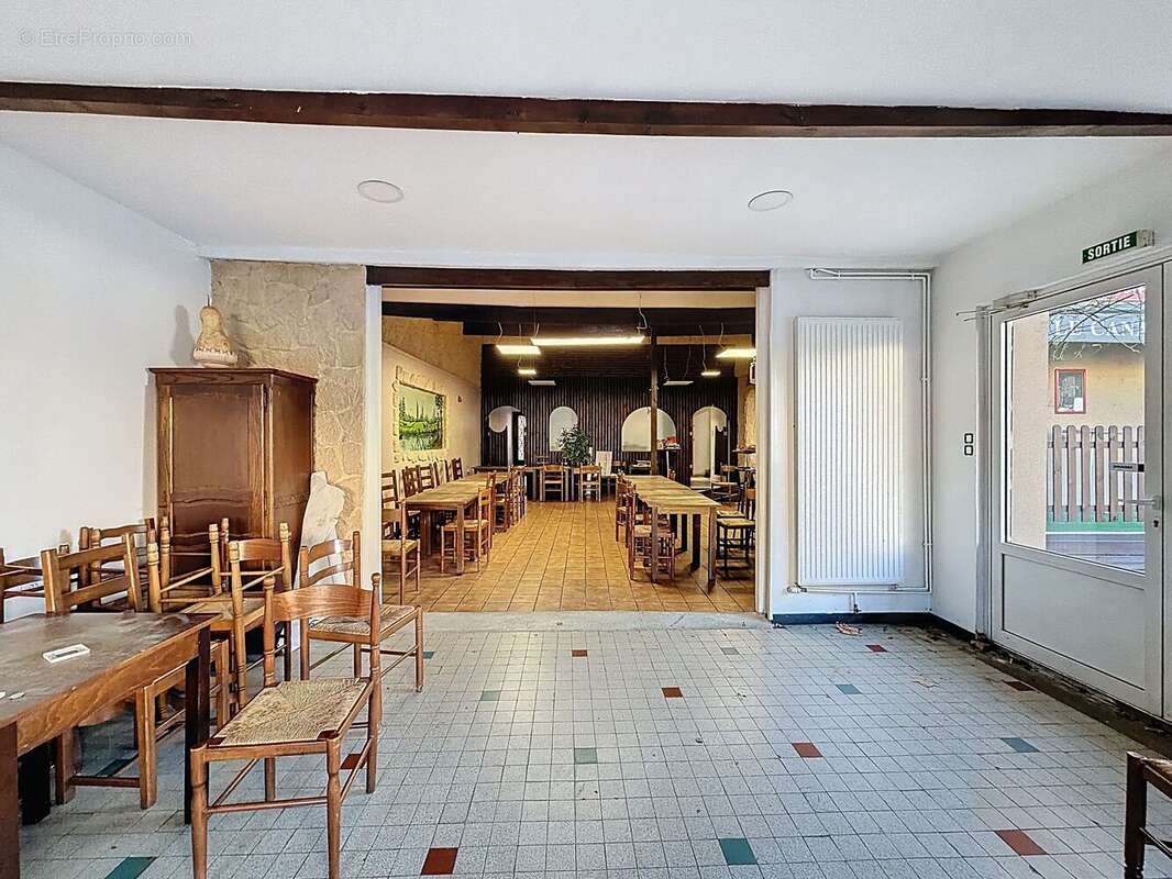 Appartement à PIERRE-BENITE