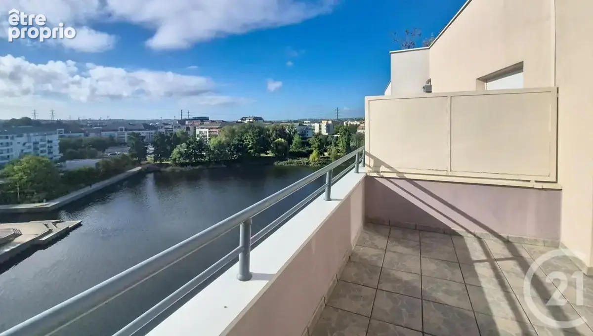Photo Appartement à Creteil au prix de 427 000€