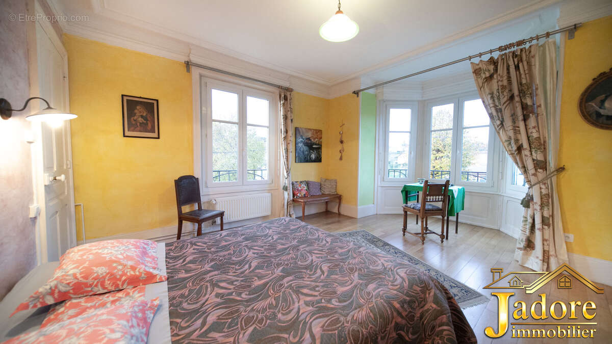 Maison à PROVENCHERES-SUR-FAVE