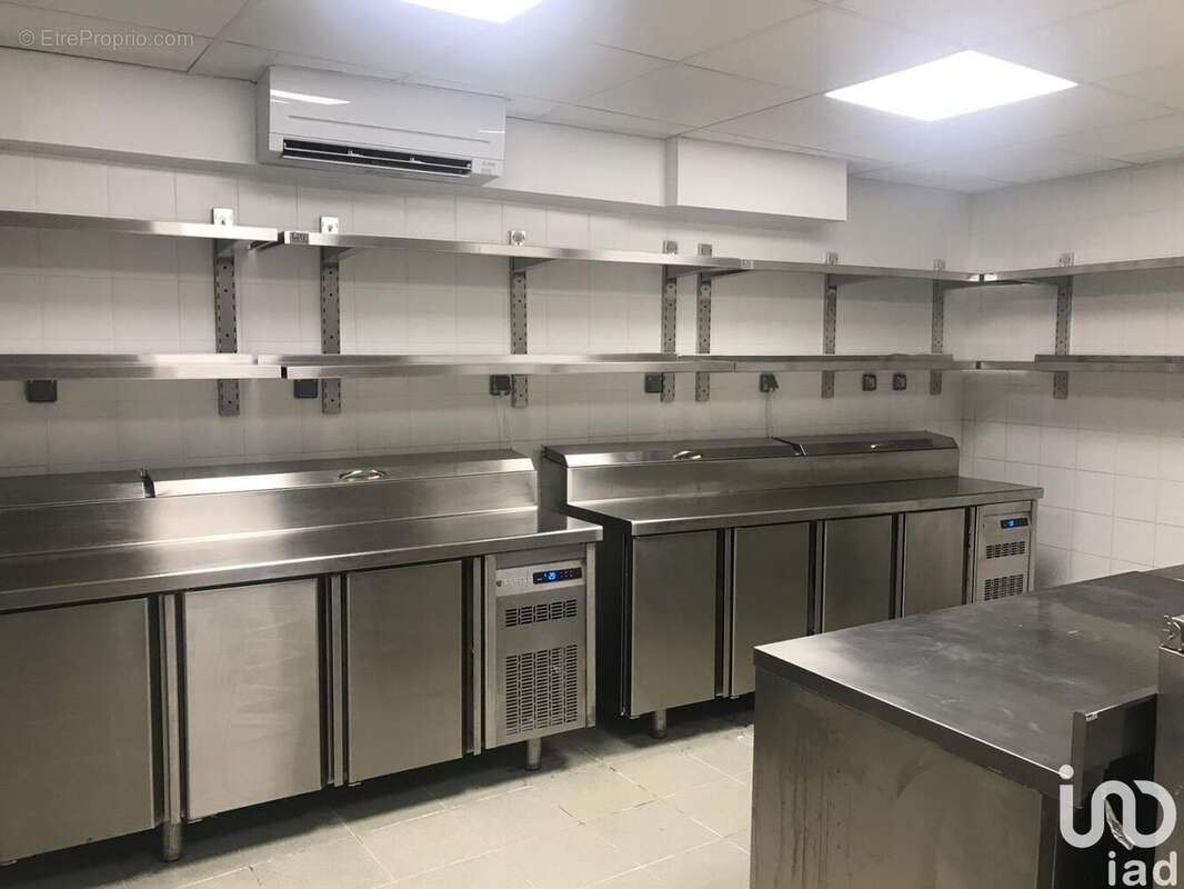 Photo 2 - Commerce à PARIS-20E