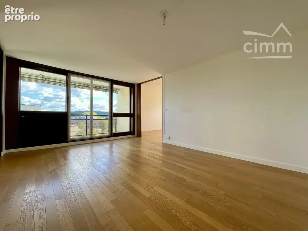 Vue panoramique pour ce T4 avec loggia dans résidence recherchée - photo 5