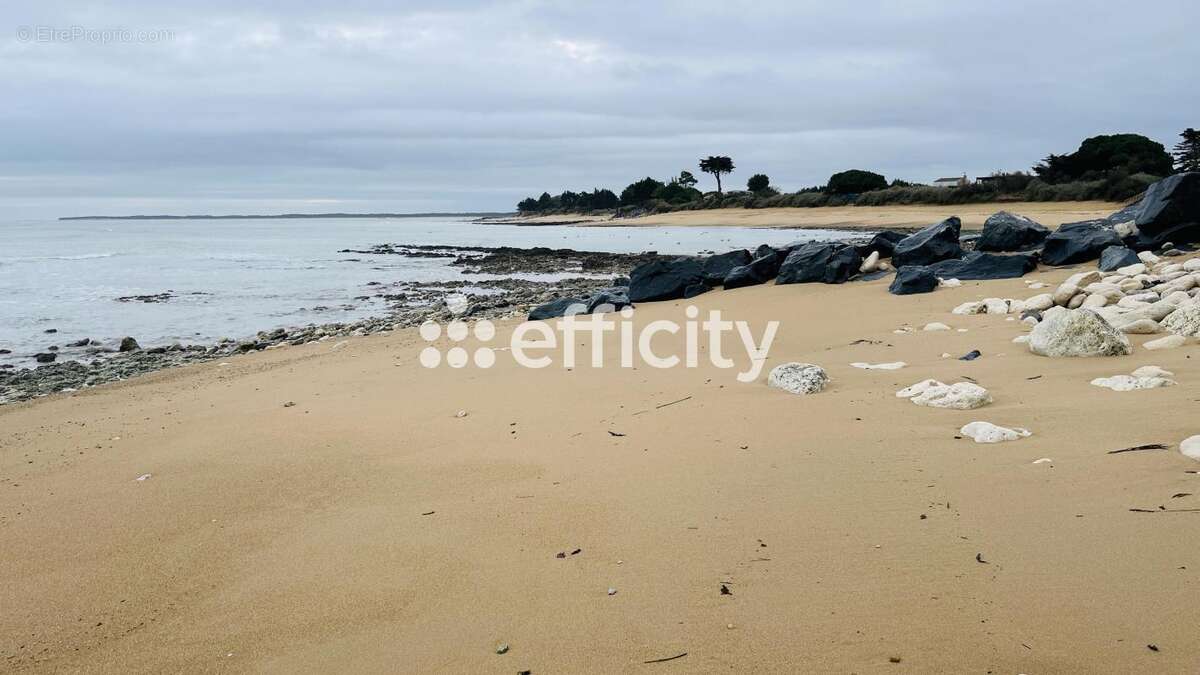 Maison à LA BREE-LES-BAINS