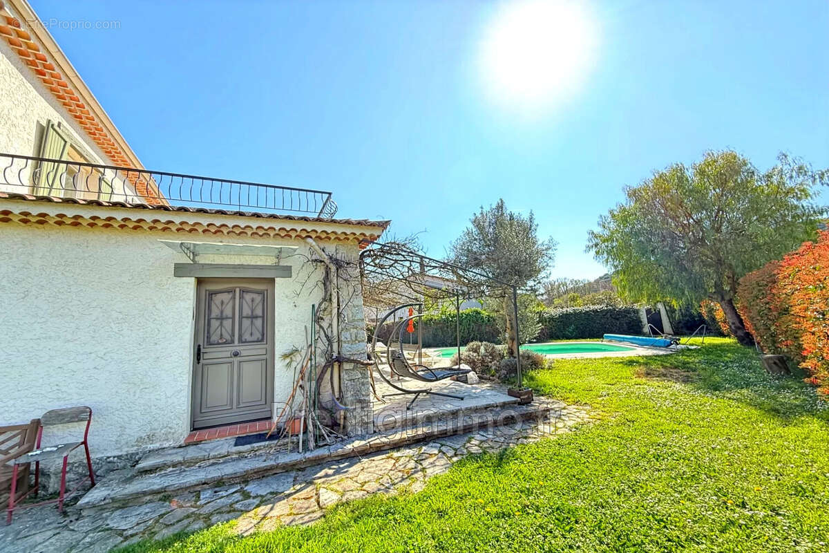 Maison à LA COLLE-SUR-LOUP