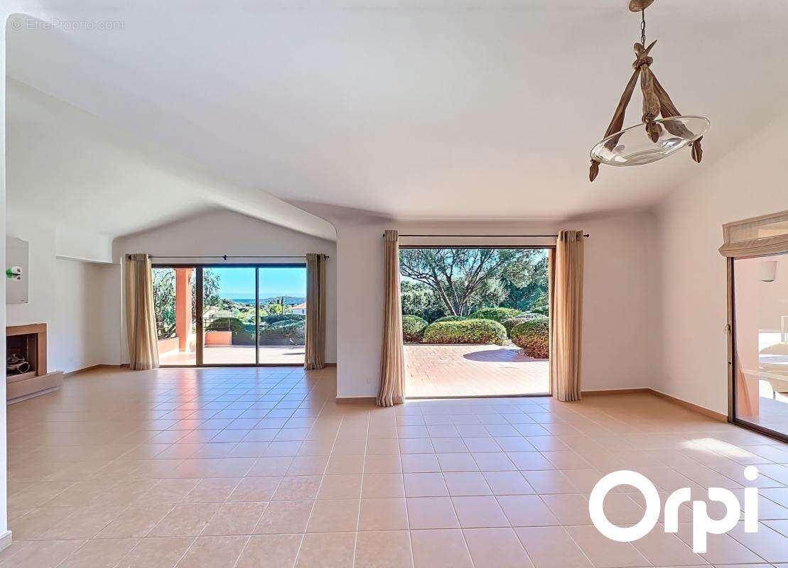 Maison à PORTO-VECCHIO