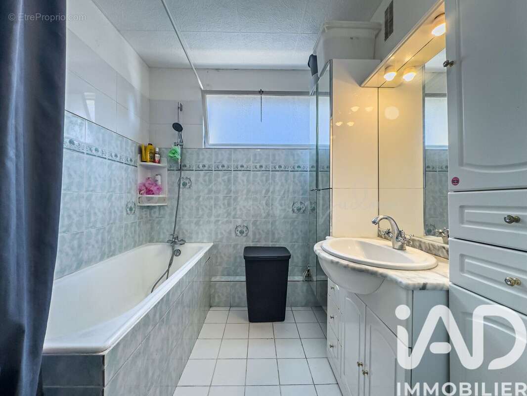 Photo 7 - Appartement à LE PECQ