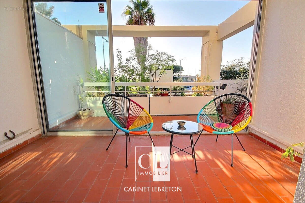 Appartement à MARSEILLE-8E