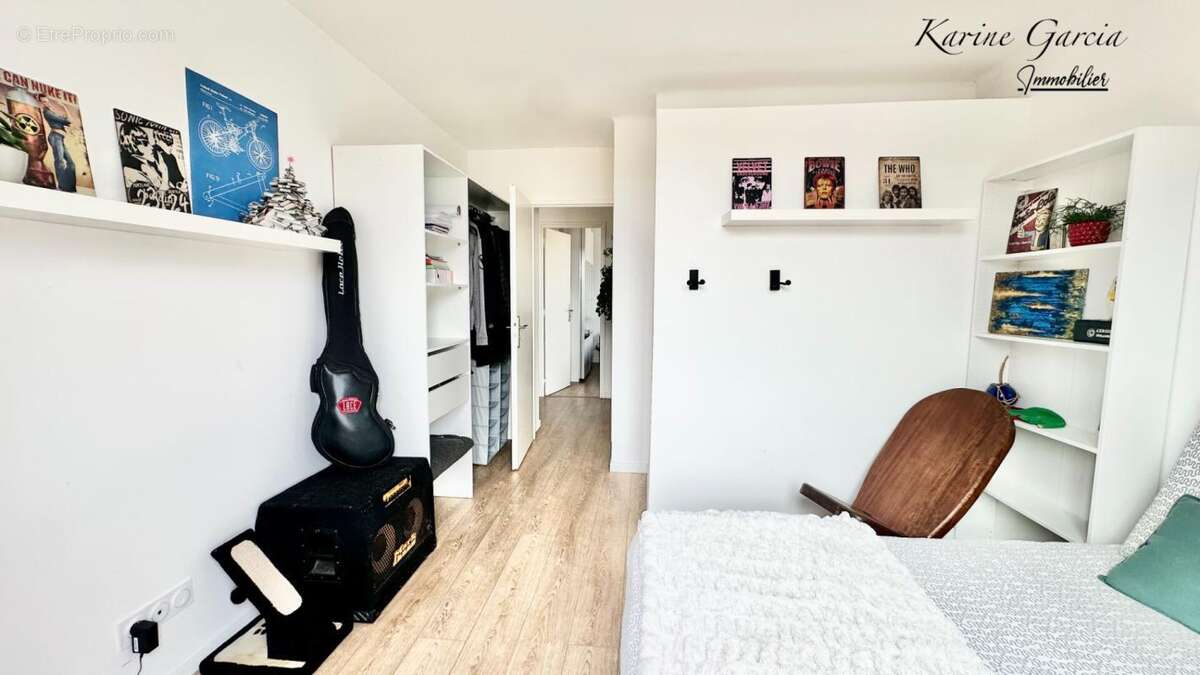 Appartement à SIX-FOURS-LES-PLAGES