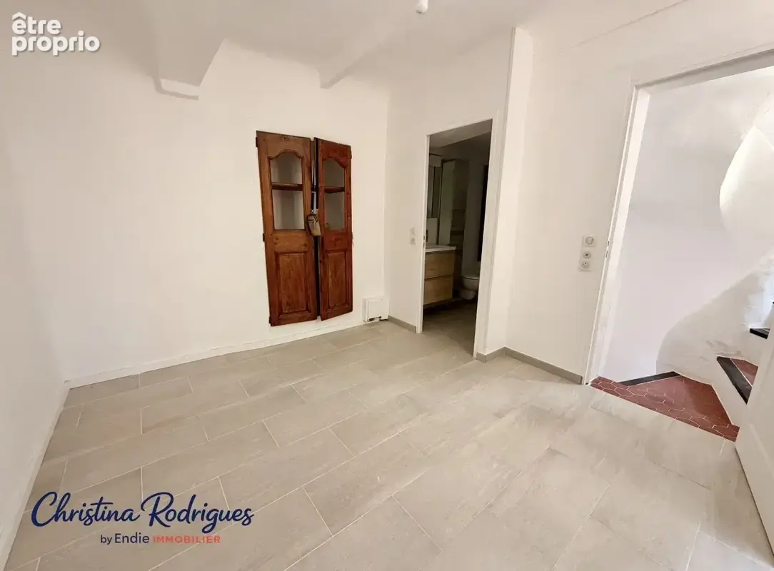 Lorgues maison de village t4 terrasse garage cave - photo 6
