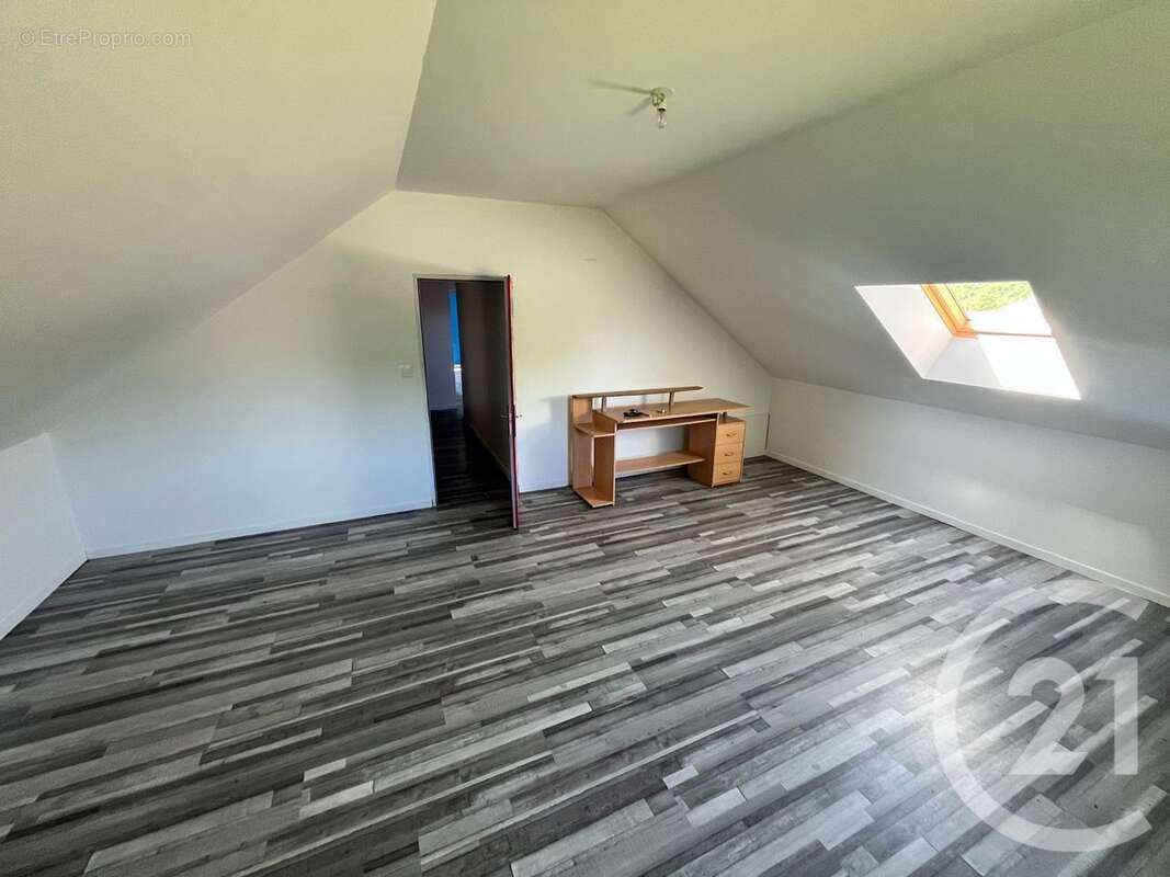 Maison 178 m² à Premery  - photo 15