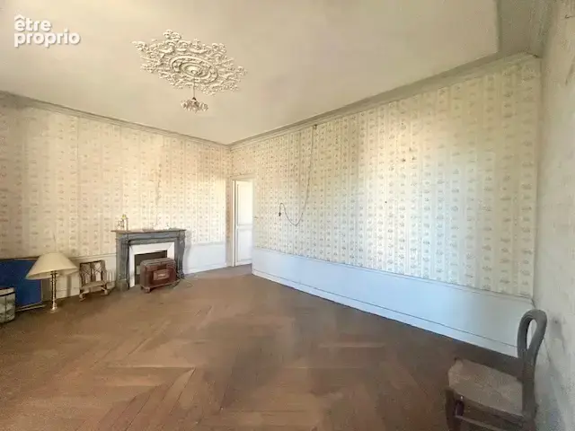 MARCOUSSIS - Propriété de type F7 - 246 m2 hab - Jardin d'env. 2 100 m2 - Grange - photo 12