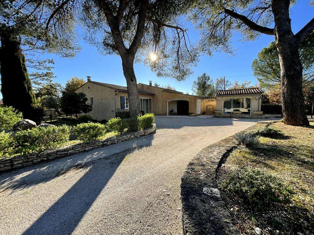 Maison à SAINT-SATURNIN-LES-APT