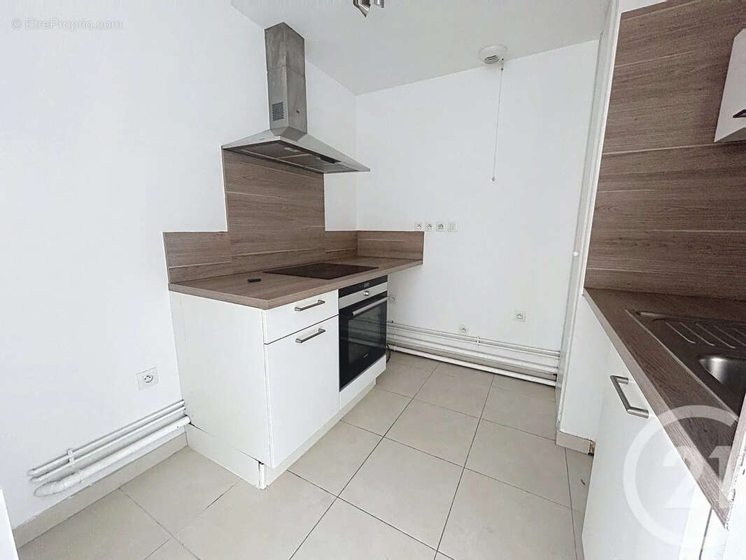 Appartement 76 m² à Roubaix  - photo 4