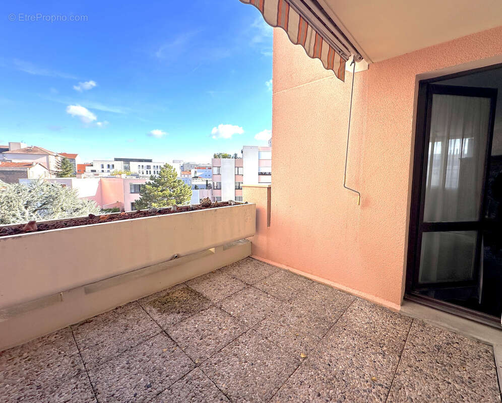 Appartement à VILLEURBANNE