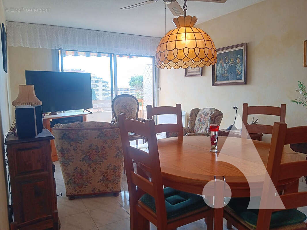 Appartement à FREJUS