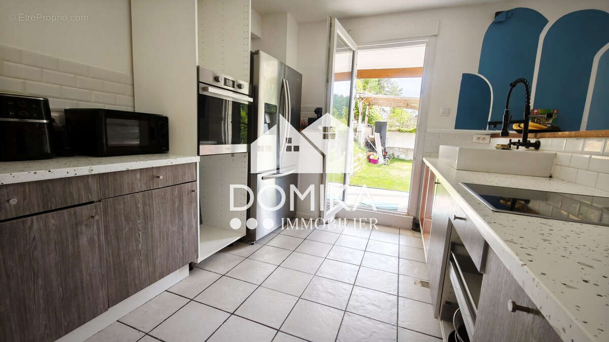 Cuisine - Maison à EZY-SUR-EURE