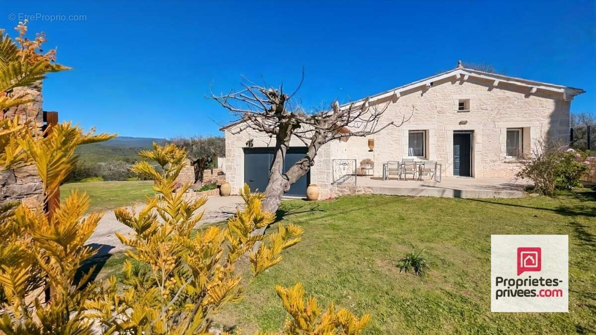 Maison à LA MOTTE