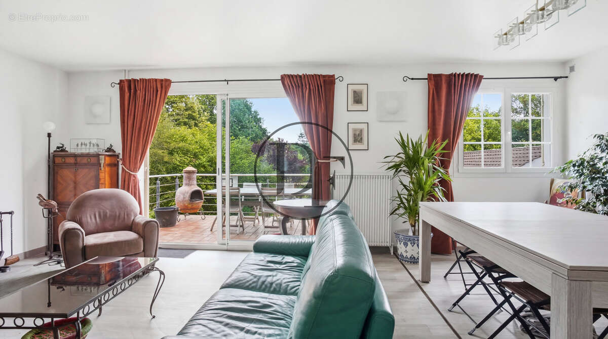 Maison à SAMOIS-SUR-SEINE