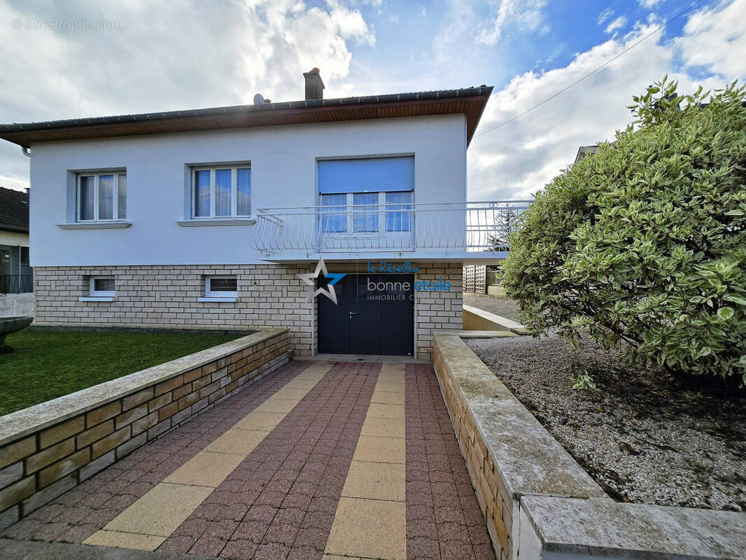 Maison à CHALINDREY