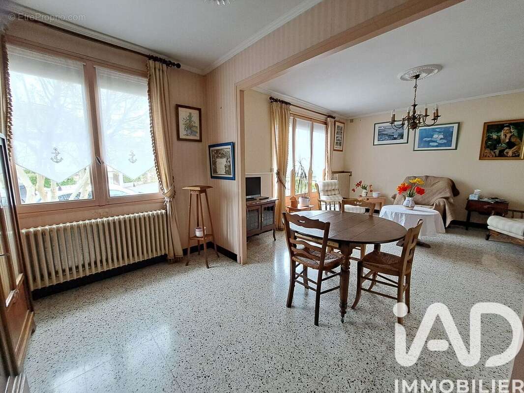 Photo 6 - Maison à SAINT-JUST-EN-CHAUSSEE