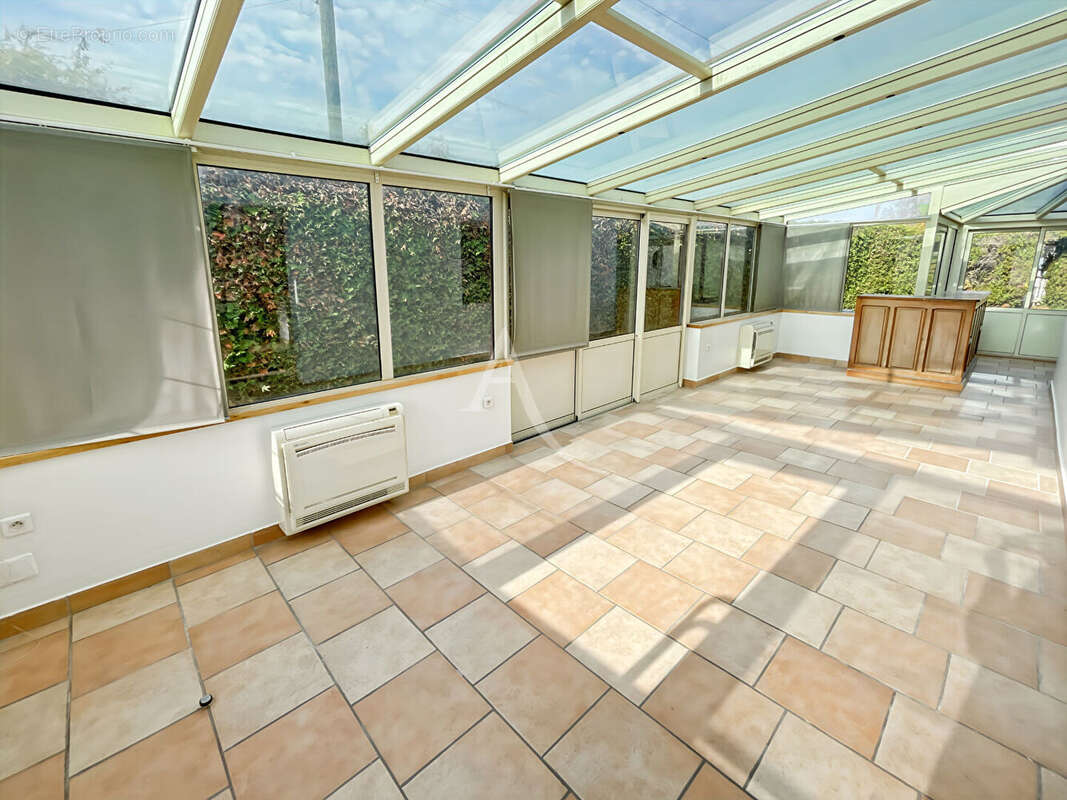 Maison à AUVERS-SUR-OISE