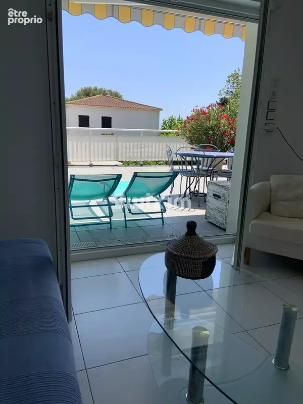 Cavalaire-sur-Mer (83240) — T3 lumineux en rez-de-jardin avec terrasse de 45 m² à 200 m des plages - photo 12