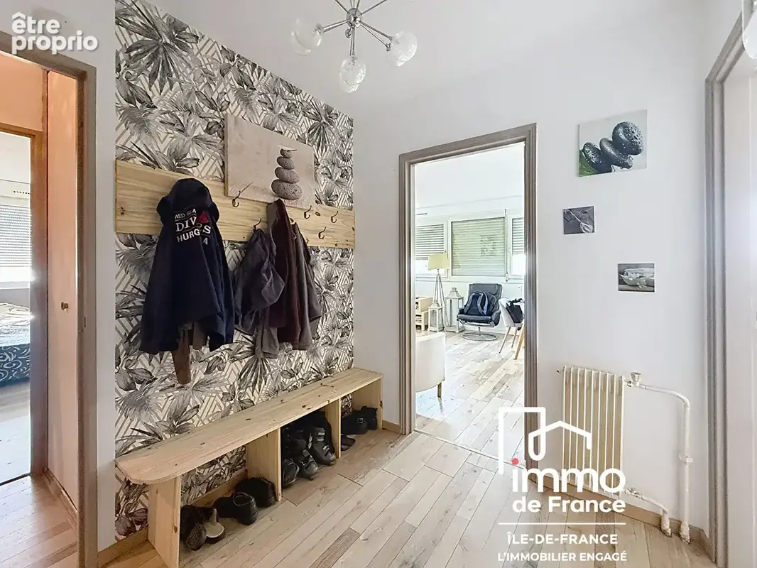 Appartement  4 pièce(s) - Cergy - photo 4