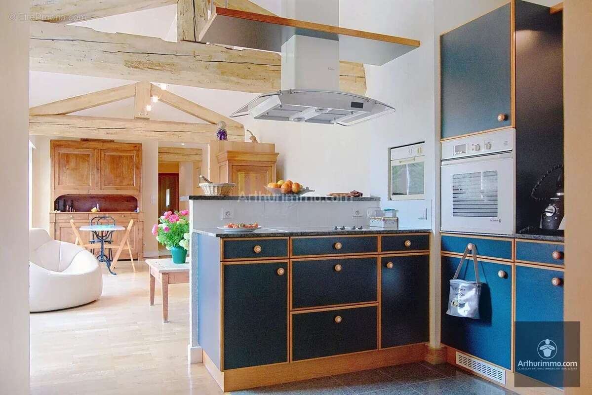 Appartement à SAINTE-FOY-LES-LYON