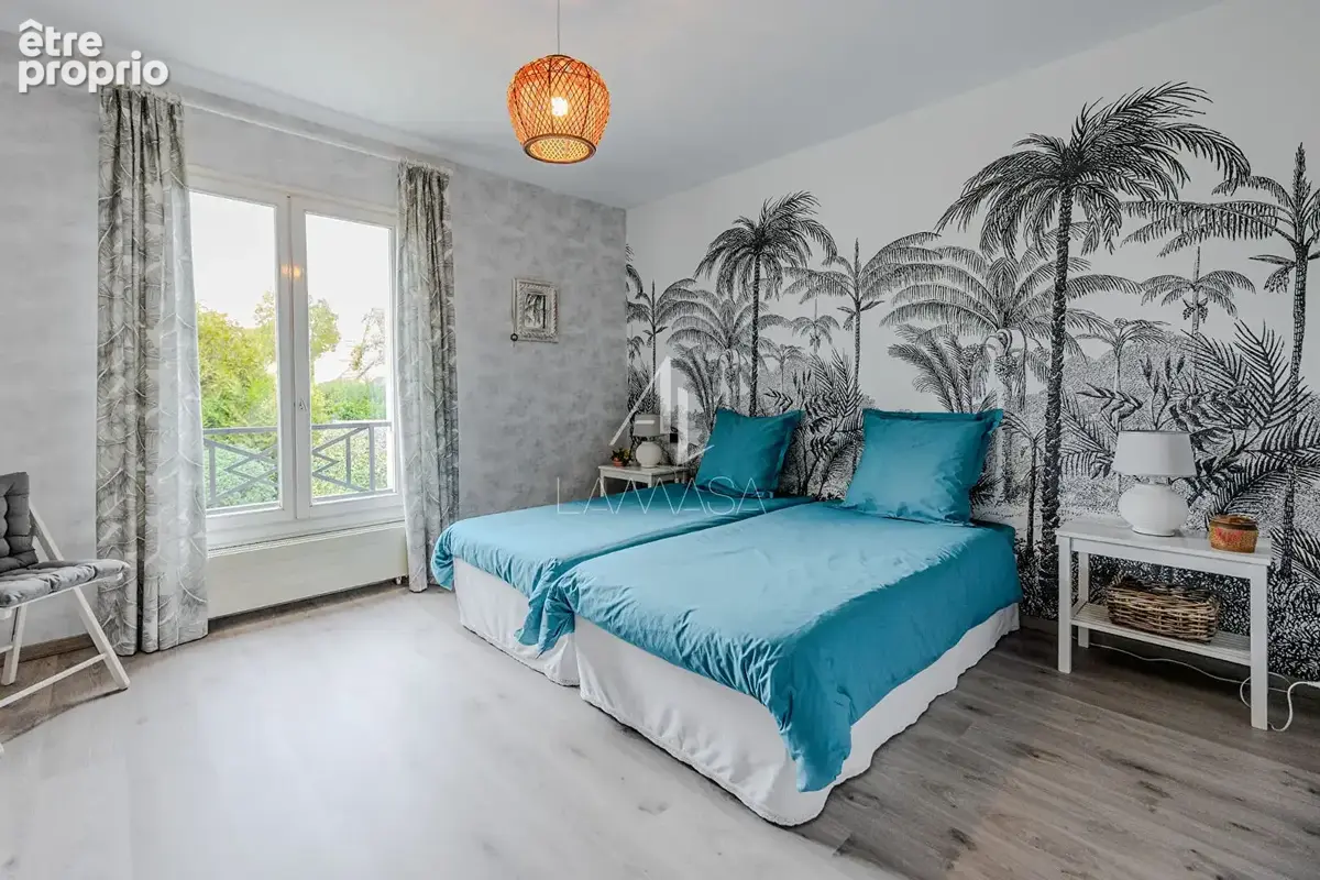 Maison familiale - 222m2 - Saint Thibault Des Vignes - photo 9