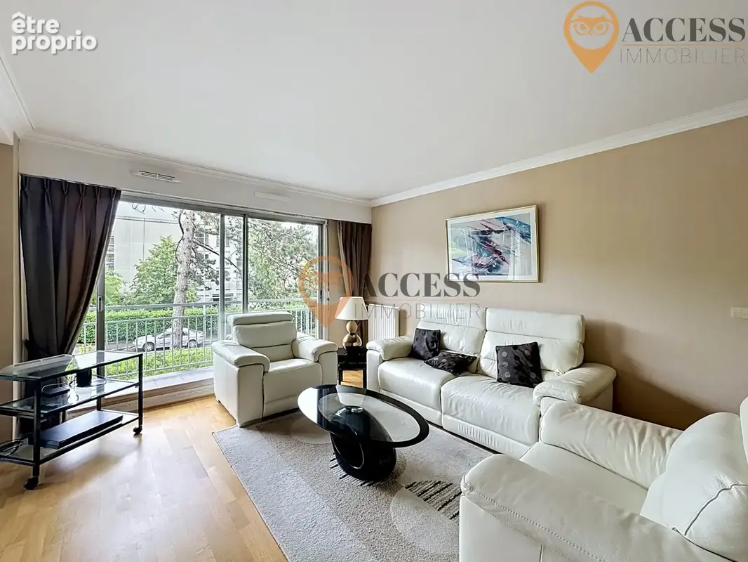 MARGENCY - Appartement avec cave, balcon et parking - photo 3