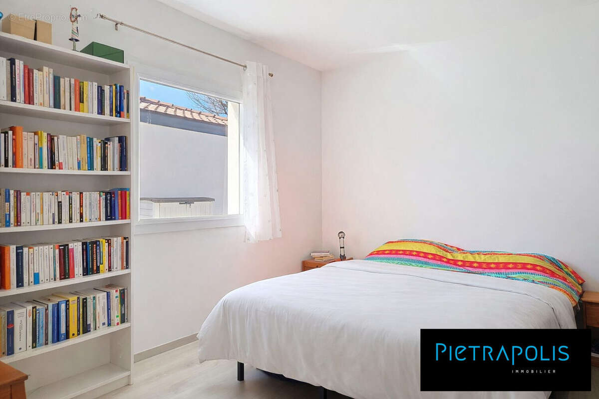 Maison à GREZIEU-LA-VARENNE