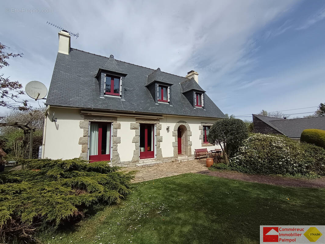 Maison à QUEMPER-GUEZENNEC