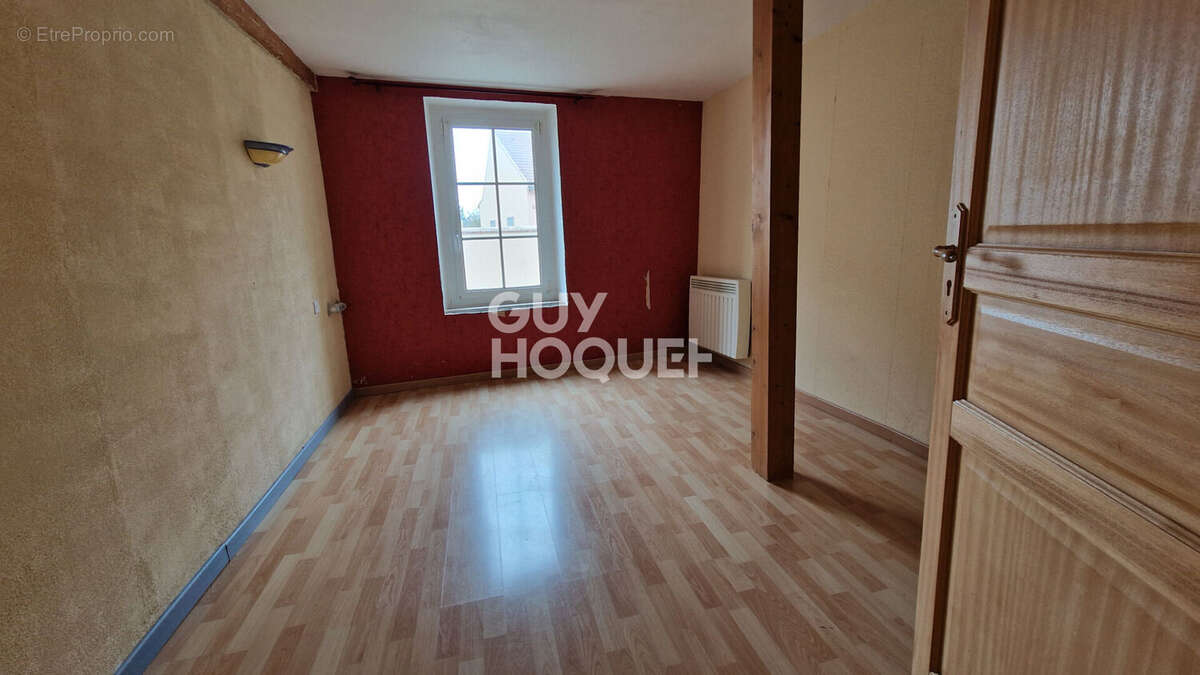 Maison à LE COUDRAY