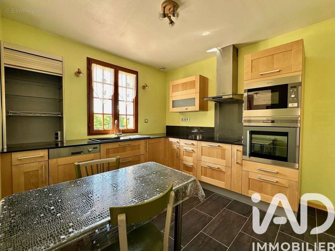 Maison 135 m² à Mergey  - photo 9