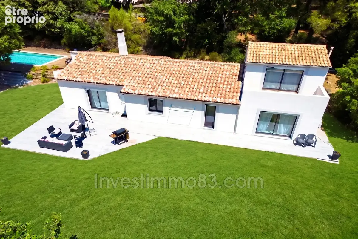 Maison 7 pièces 165 m² à vendre à Pourrieres (83910) - photo 2