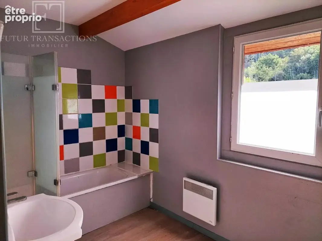 2 logements et local commercial - photo 5