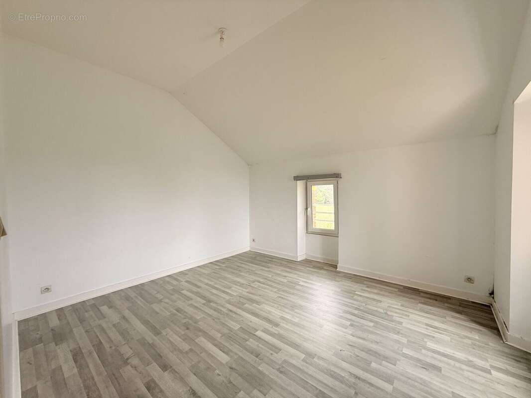 Appartement à GUER
