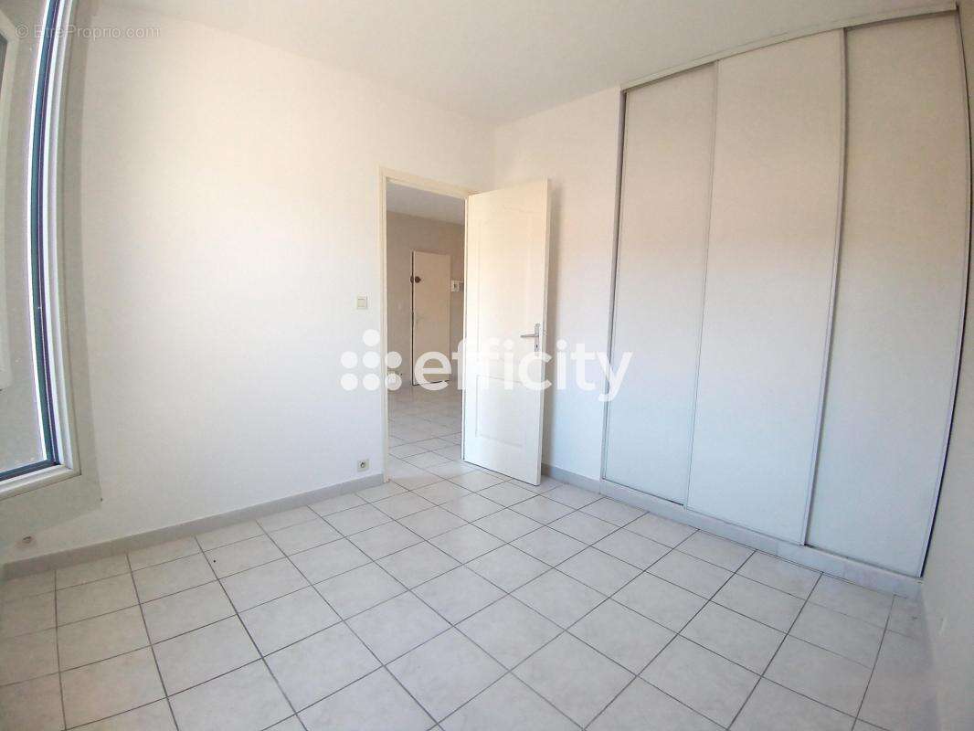 Appartement à SABLET