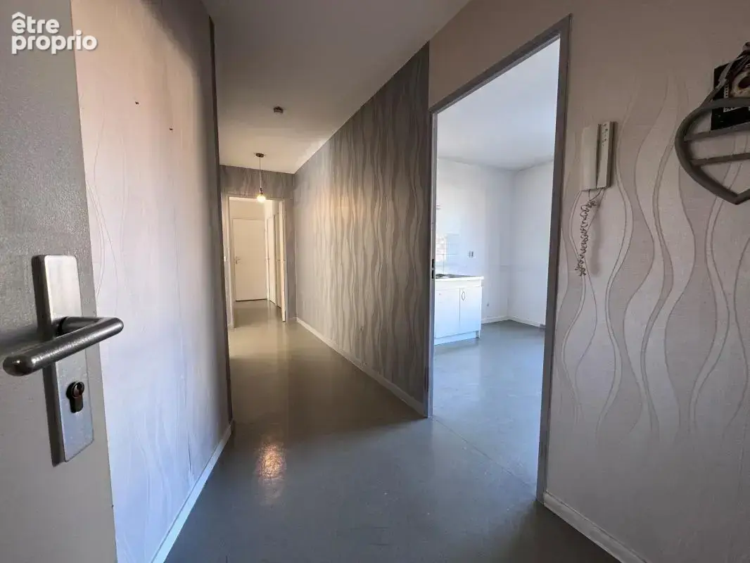 Appartement t4 au 1er etage - photo 17