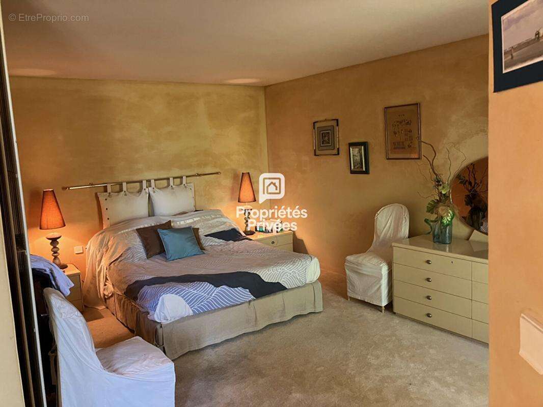 Maison Septeuil 9 pièces 280 m2 - photo 8