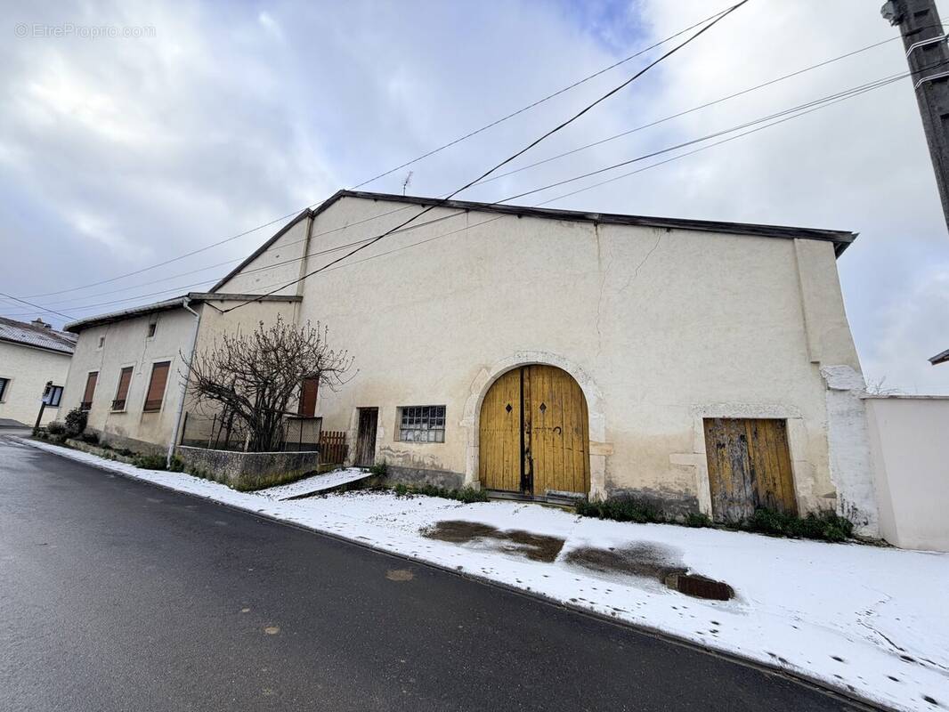 Maison à PAREY-SAINT-CESAIRE